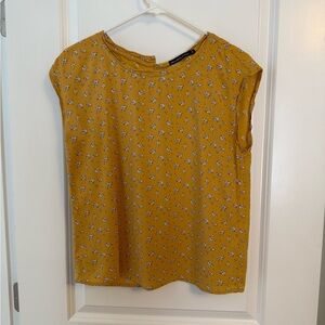 Abercrombie & Fitch Yellow Floral Blouse